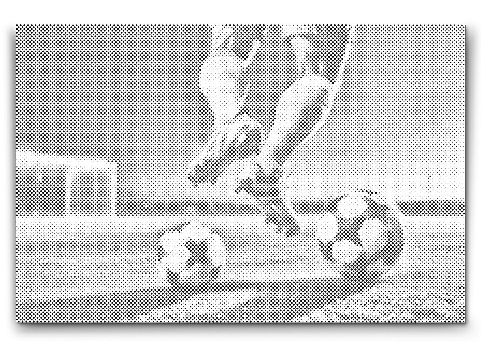 Fußball auf dem Spielfeld - Dottingo