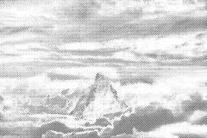 Berg bedeckt mit Wolken - Dottingo